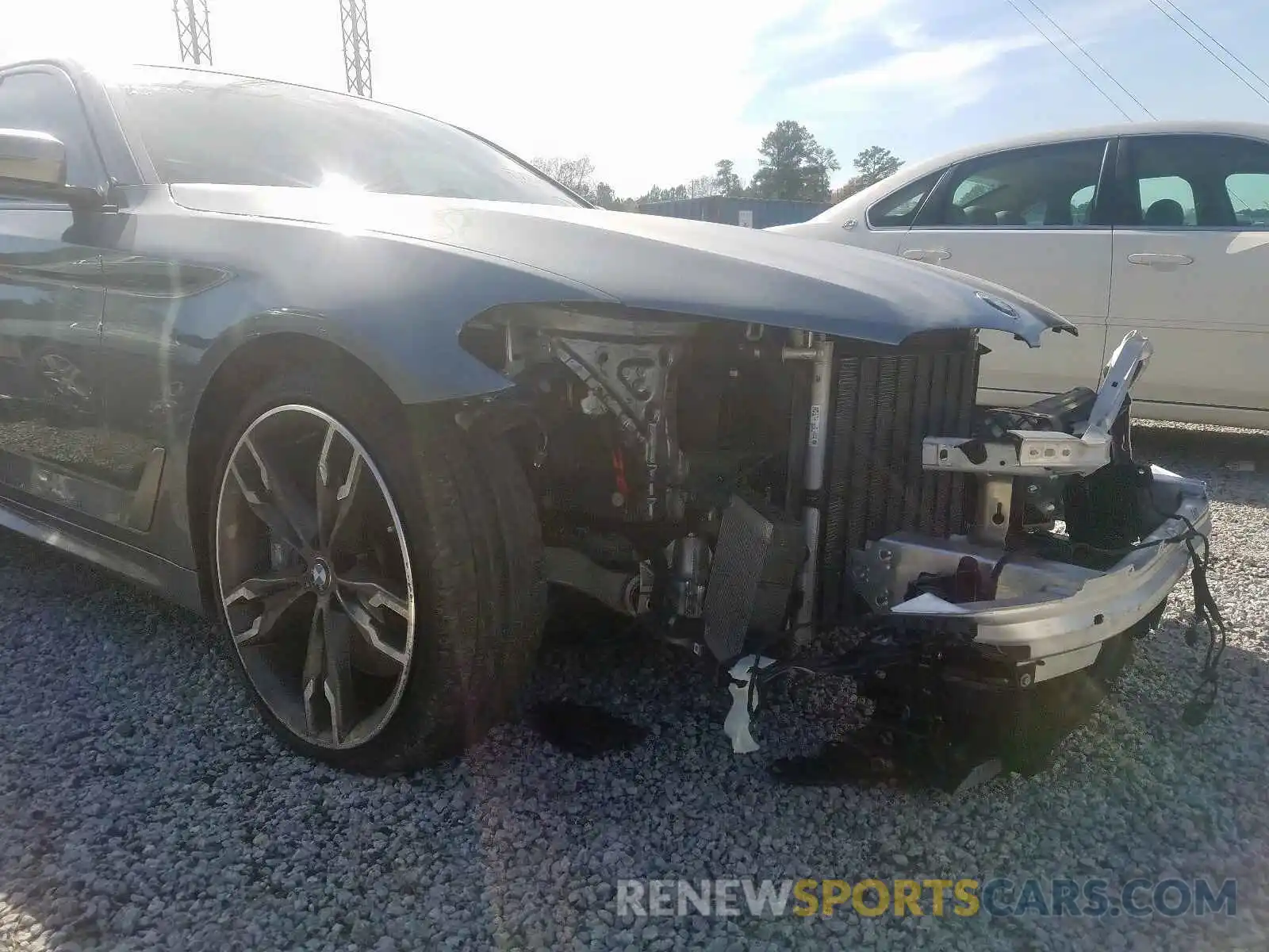 9 Photograph of a damaged car WBAJB9C59KB465035 BMW M5 2019