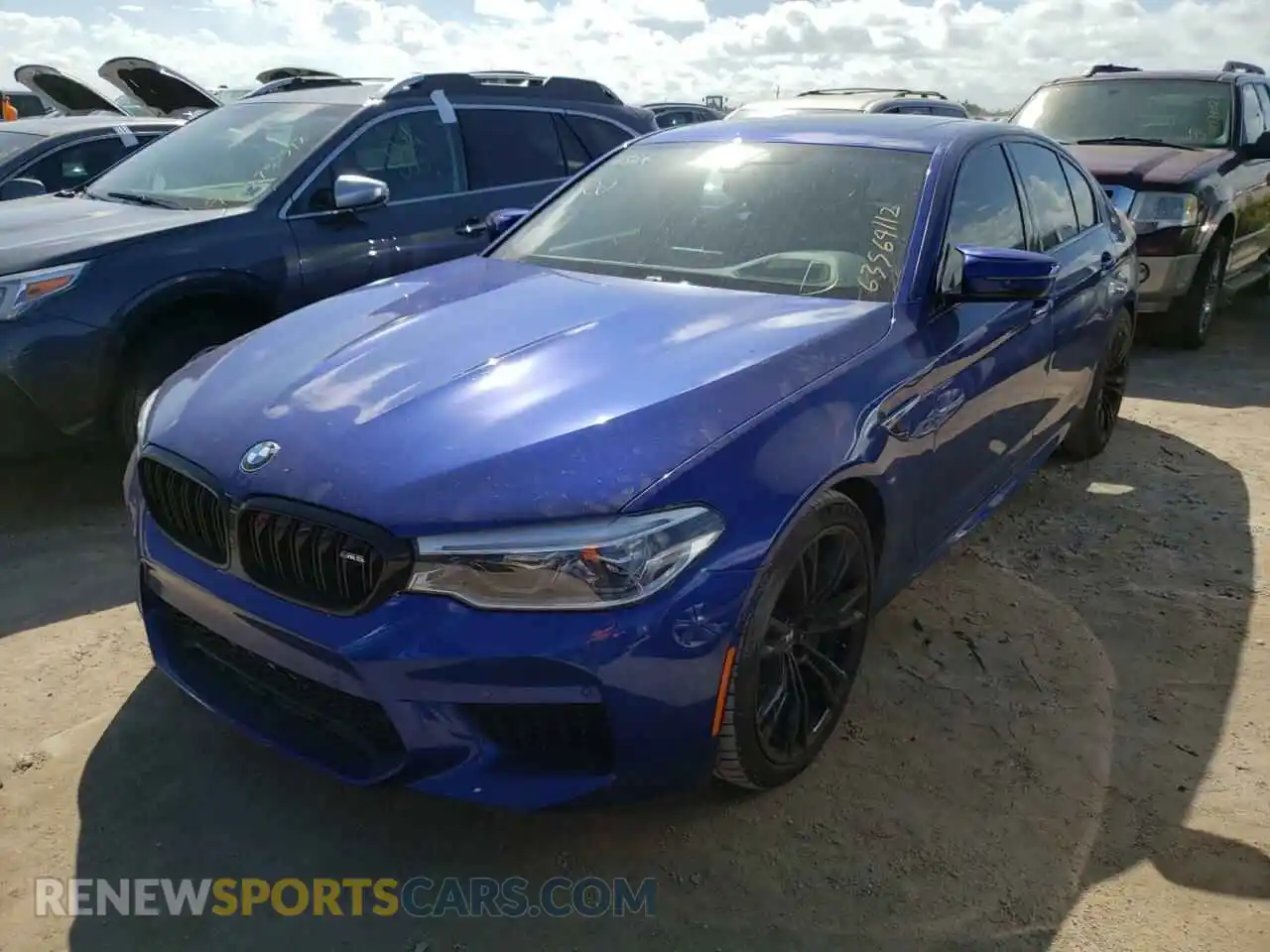 2 fotografías del automóvil dañado WBSJF0C50KB284286 BMW M5 2019