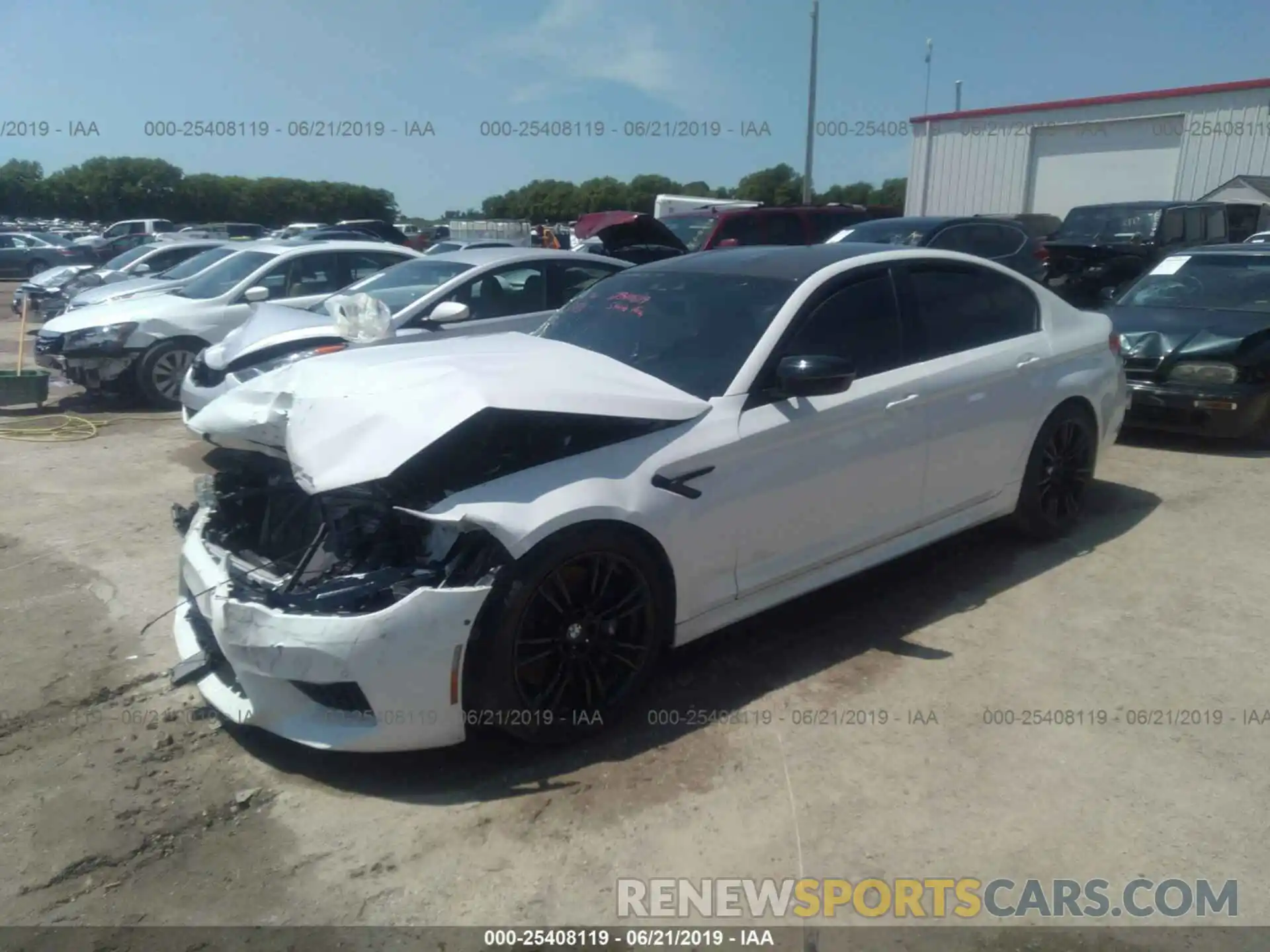 2 Photograph of a damaged car WBSJF0C50KB285289 BMW M5 2019