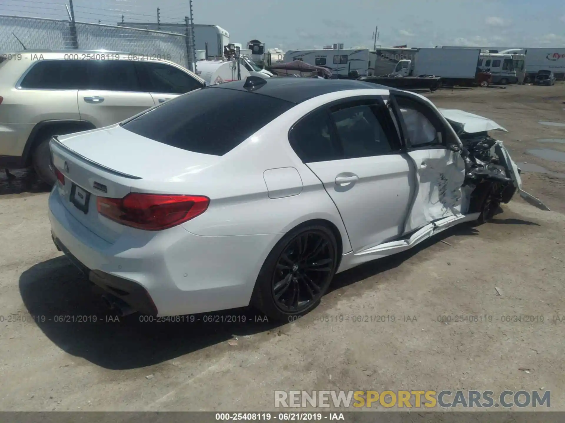 4 Photograph of a damaged car WBSJF0C50KB285289 BMW M5 2019