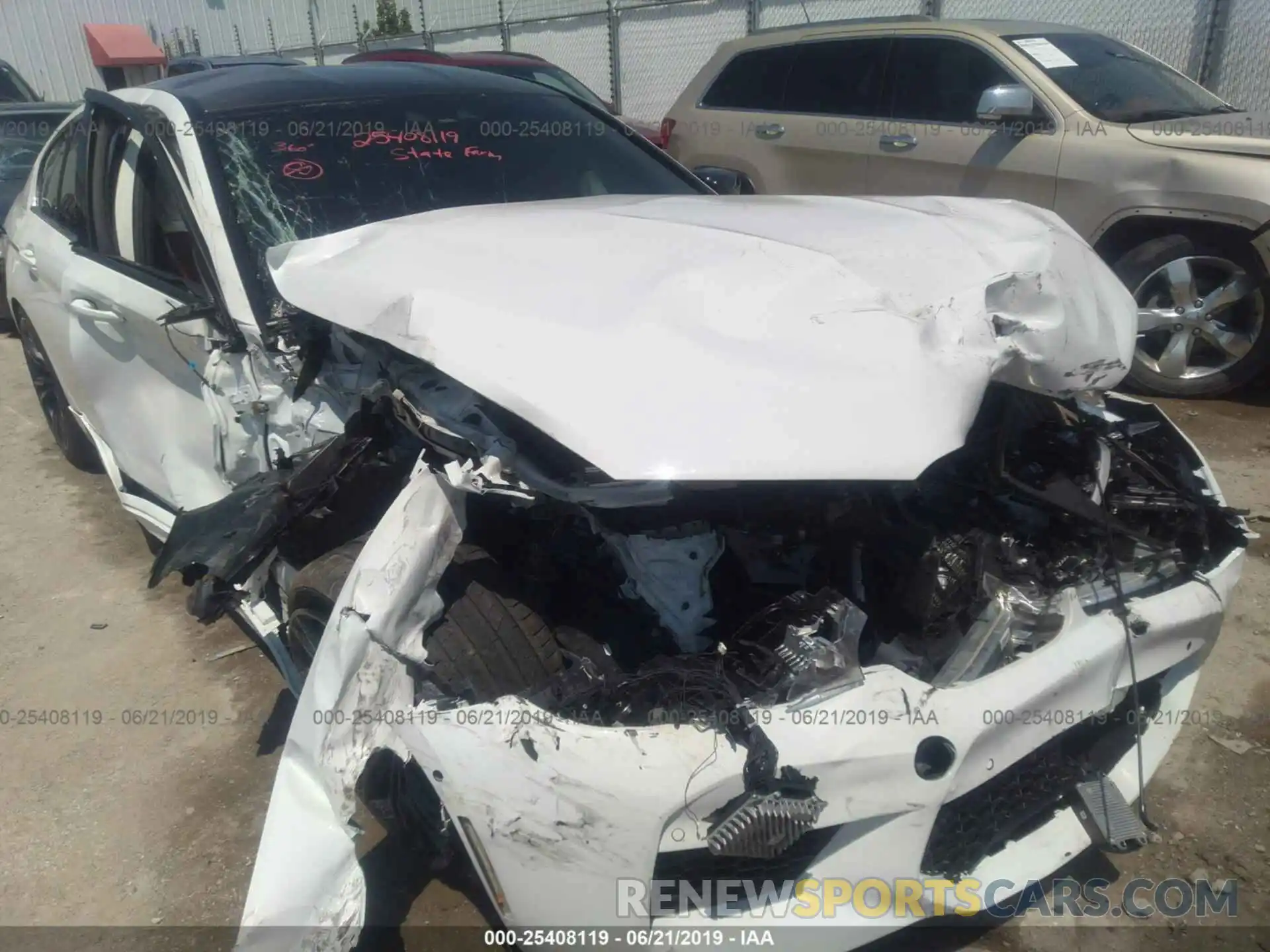 6 Photograph of a damaged car WBSJF0C50KB285289 BMW M5 2019