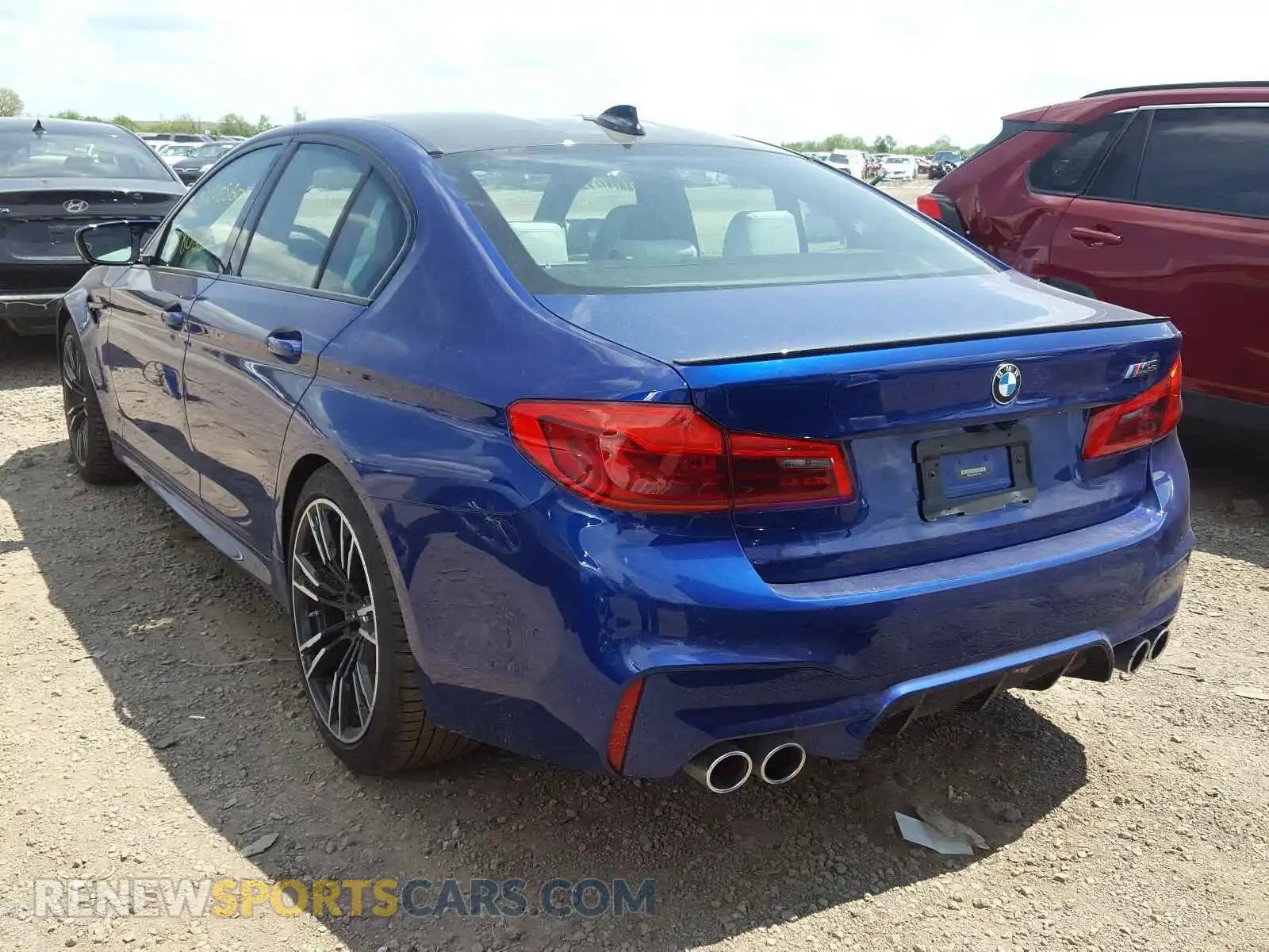 3 Photograph of a damaged car WBSJF0C50KB447647 BMW M5 2019
