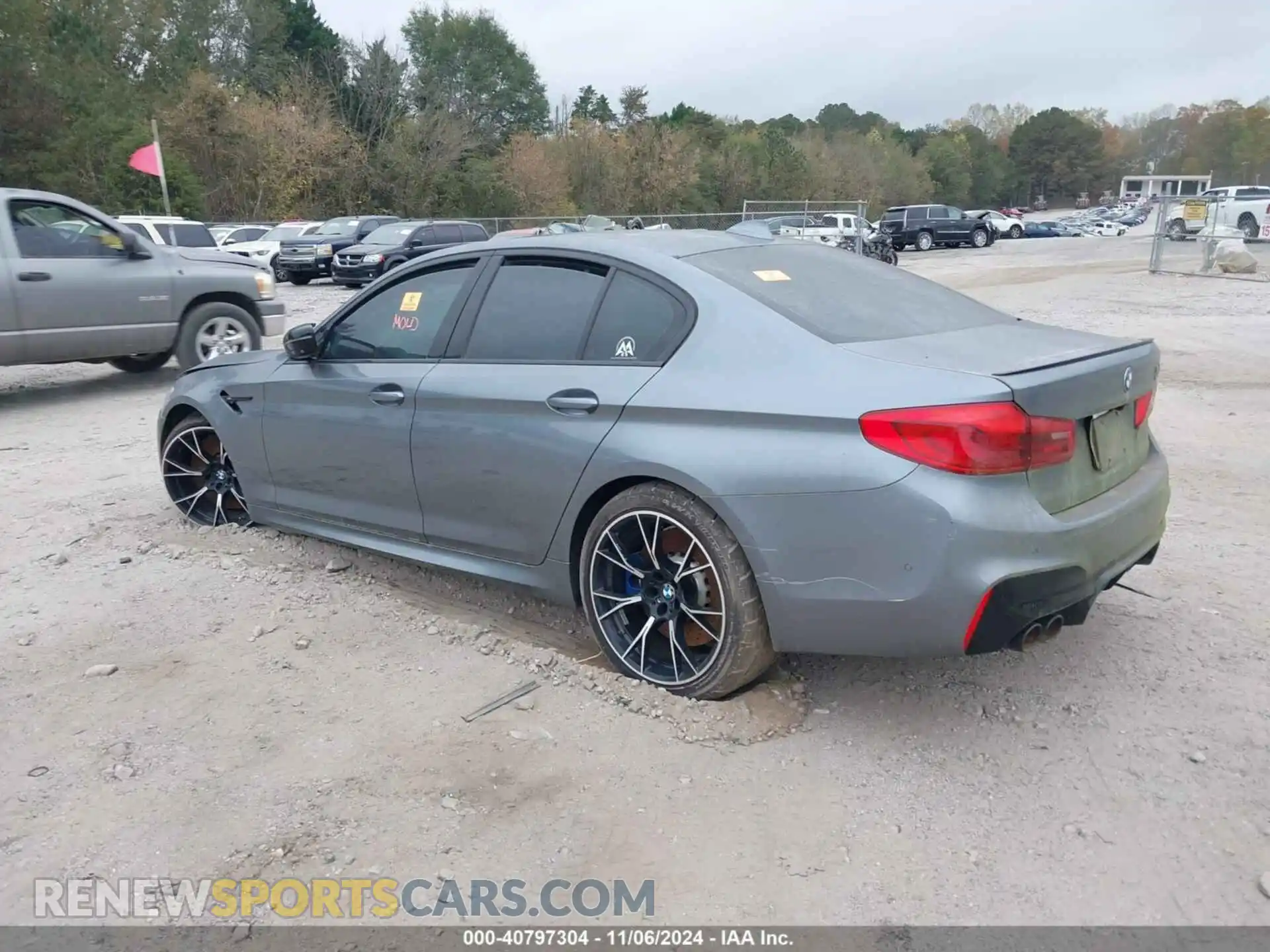 3 fotografías del automóvil dañado WBSJF0C51KB447320 BMW M5 2019