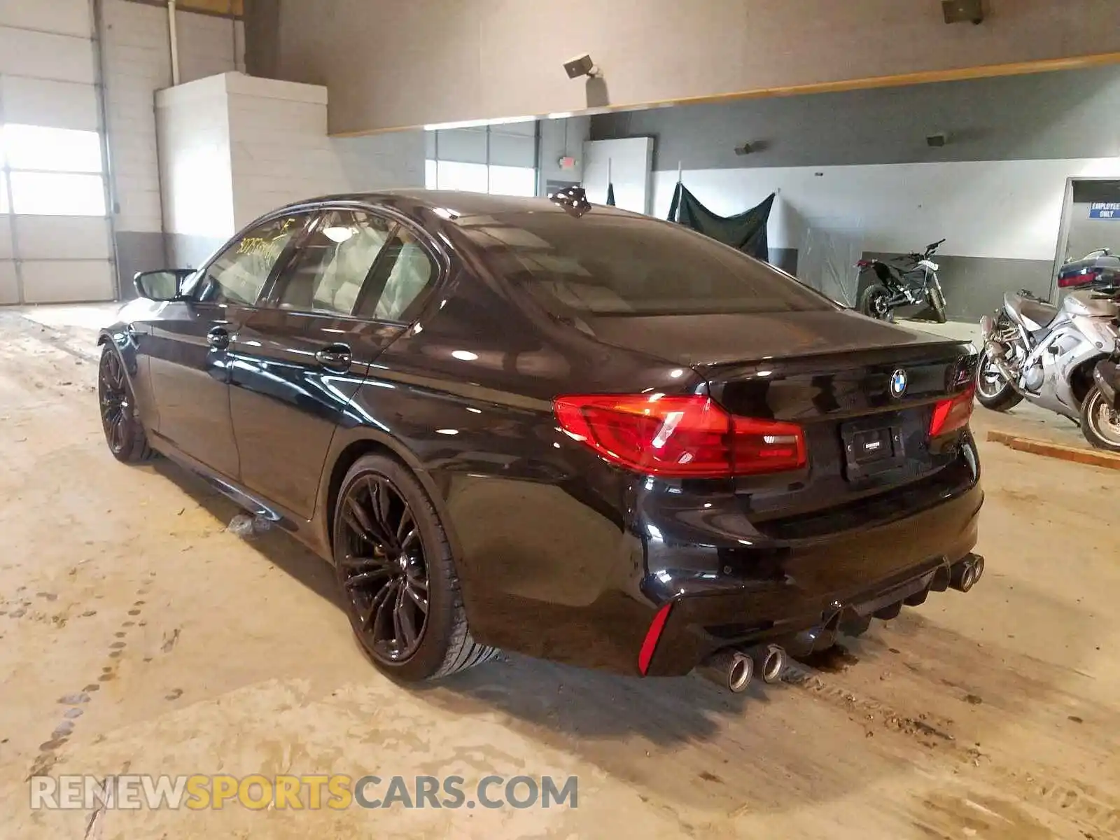 3 Photograph of a damaged car WBSJF0C51KB448287 BMW M5 2019