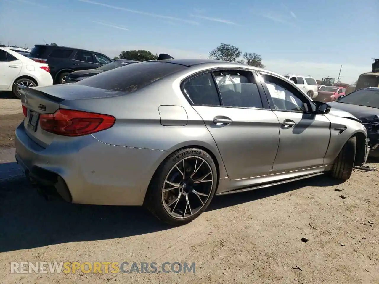 3 Photograph of a damaged car WBSJF0C53KB446881 BMW M5 2019