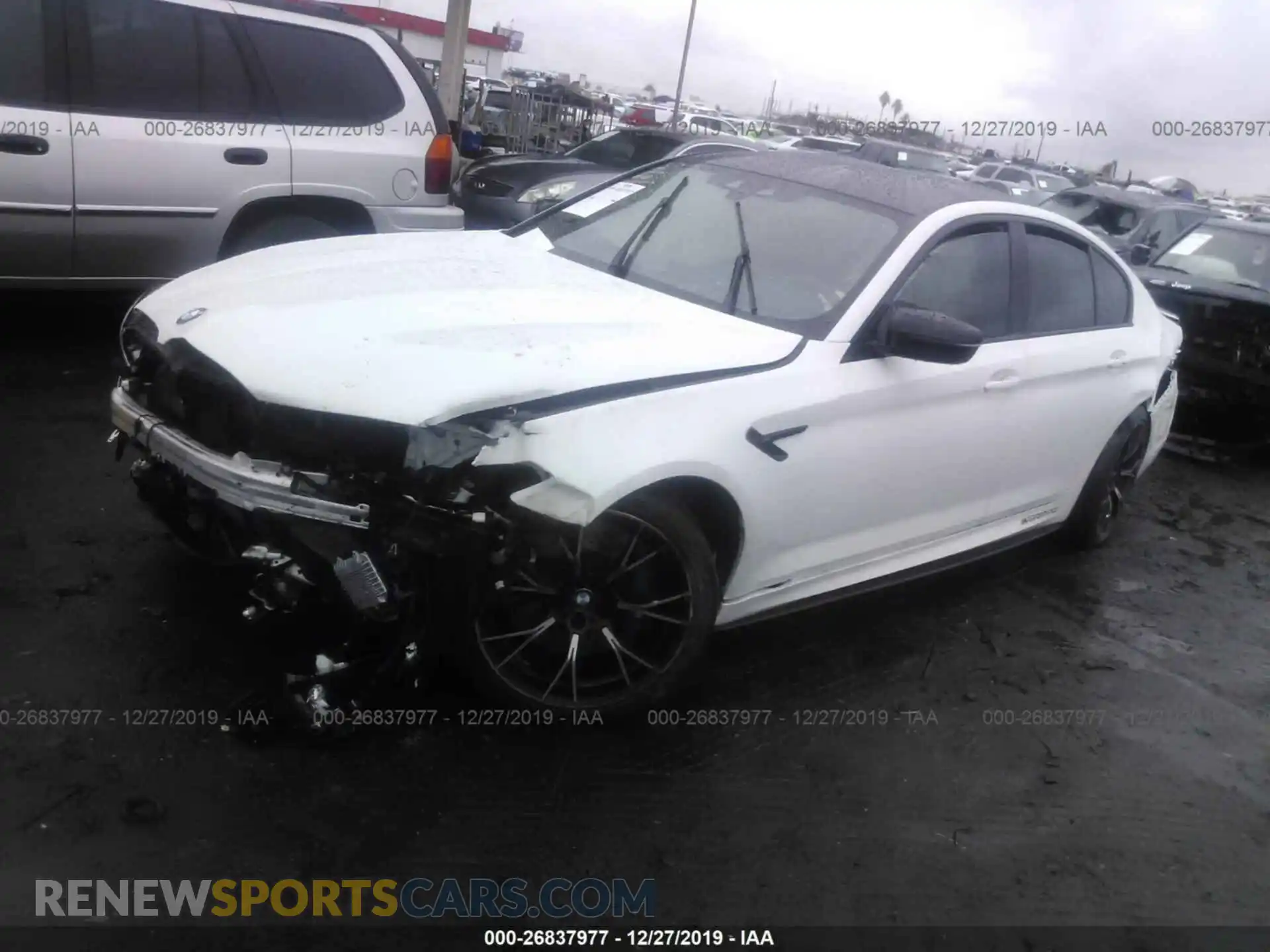 2 Photograph of a damaged car WBSJF0C54KB285103 BMW M5 2019