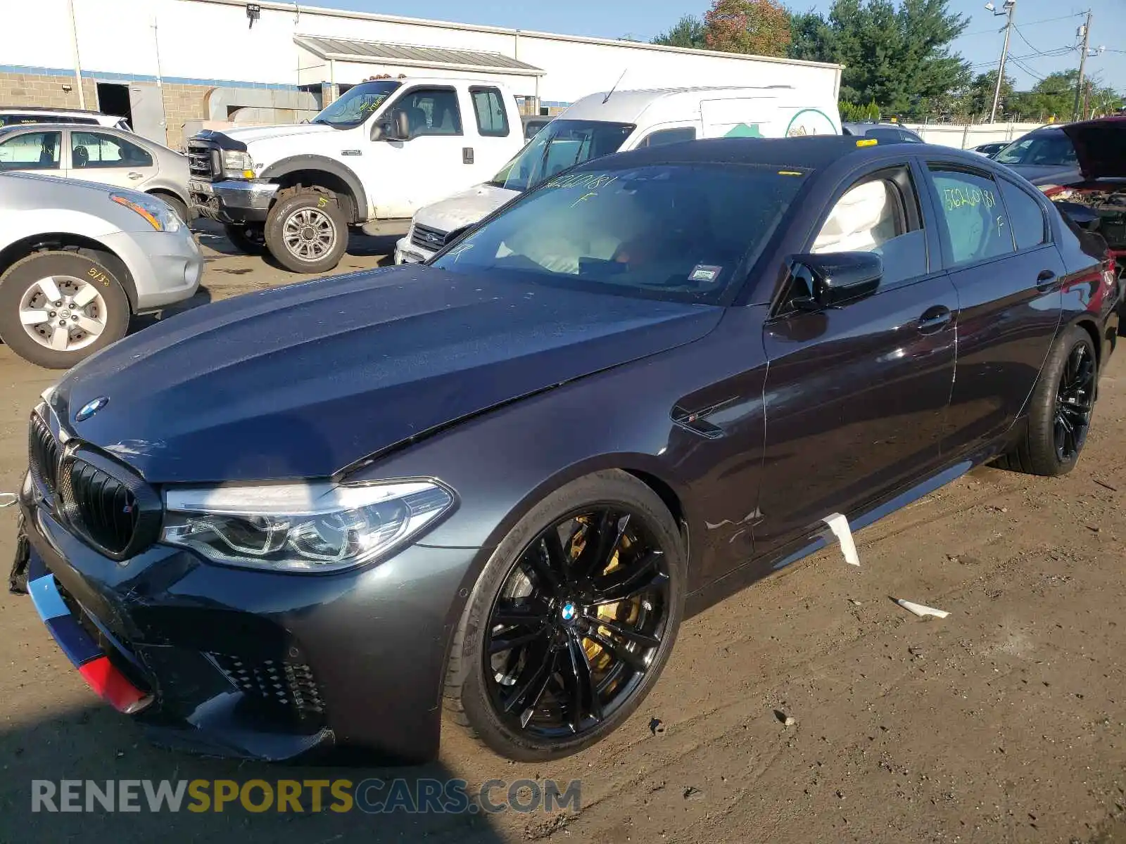 2 Photograph of a damaged car WBSJF0C07LCE25731 BMW M5 2020