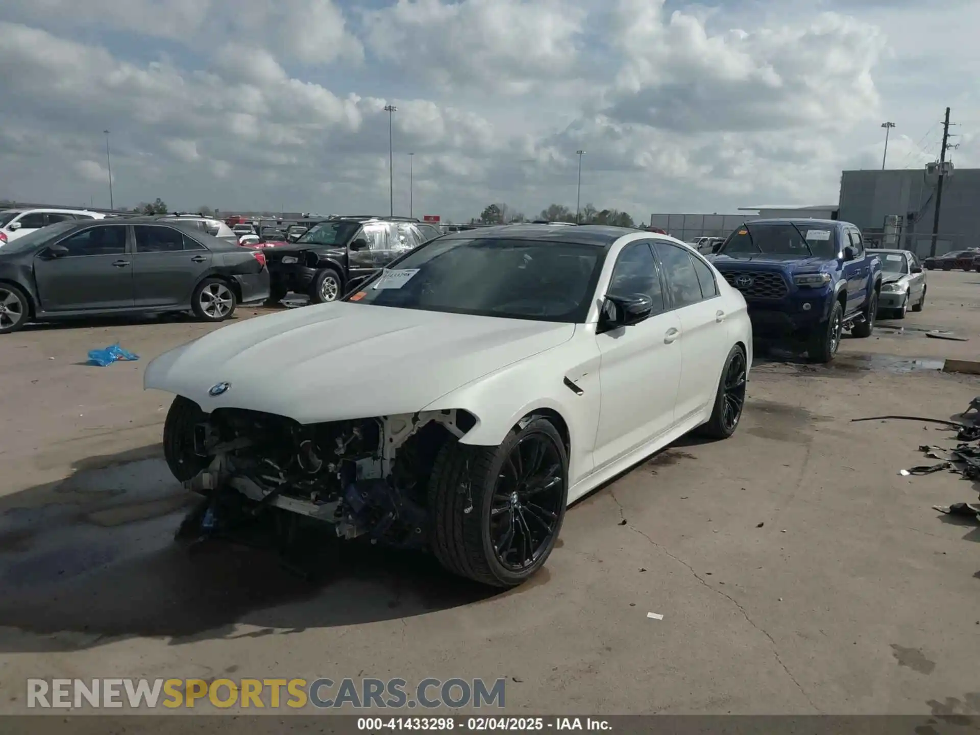 2 Фотография поврежденного автомобиля WBSJF0C08LB448907 BMW M5 2020