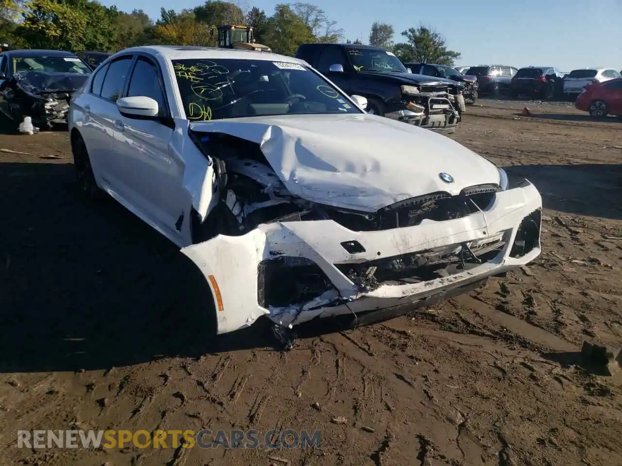 1 Photograph of a damaged car WBA13BK00MCG55896 BMW M5 2021