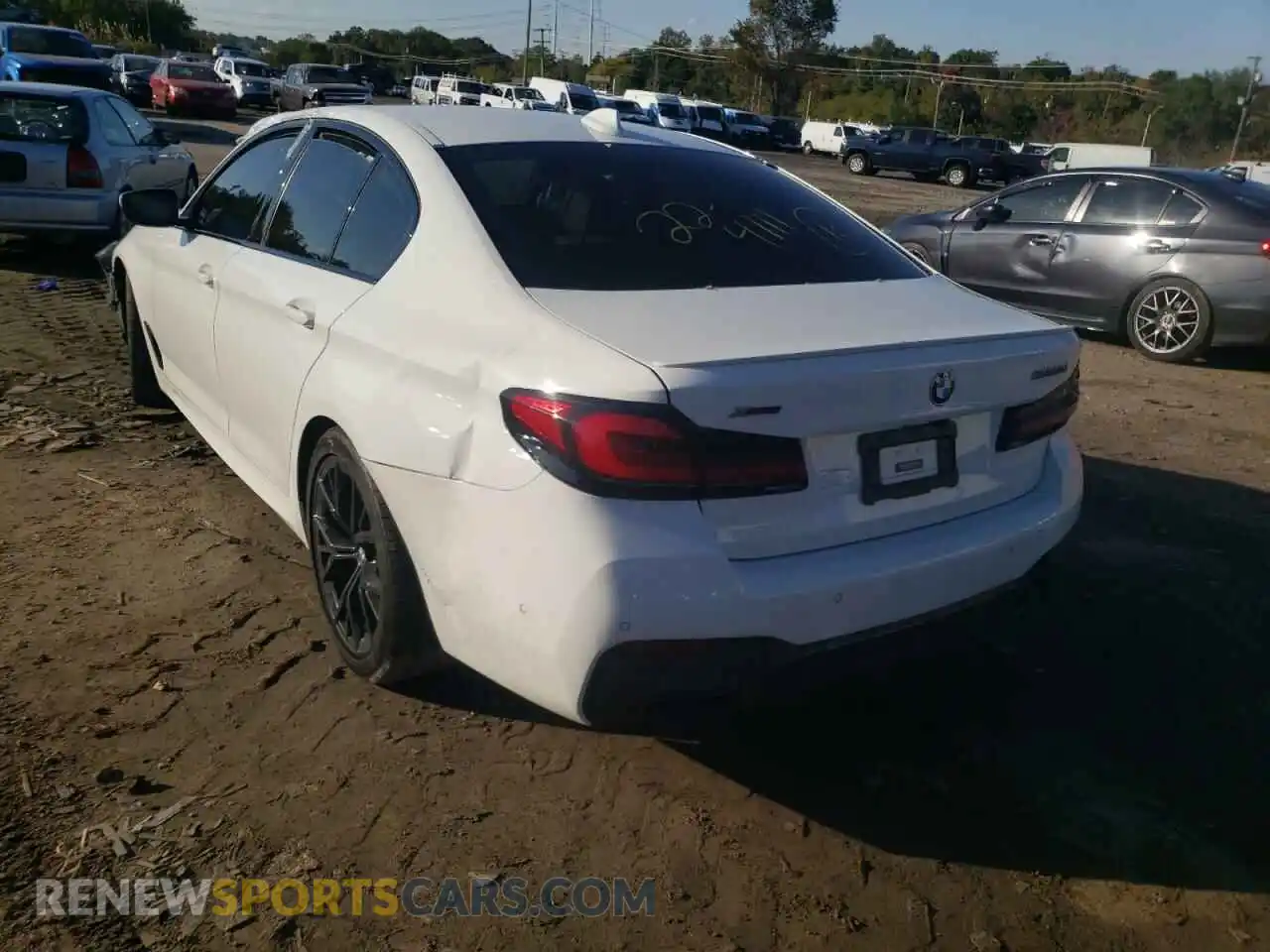 3 Photograph of a damaged car WBA13BK00MCG55896 BMW M5 2021