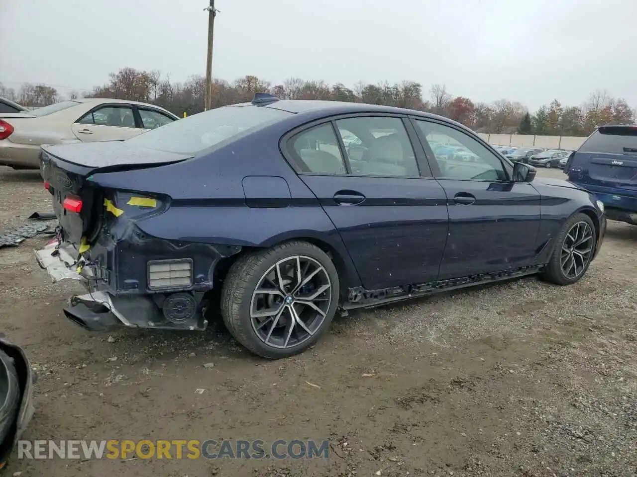 3 Photograph of a damaged car WBA13BK03MCF67697 BMW M5 2021