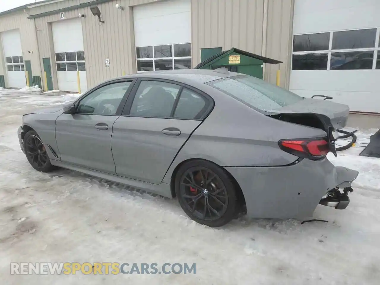 2 Photograph of a damaged car WBA13BK05MCF97316 BMW M5 2021