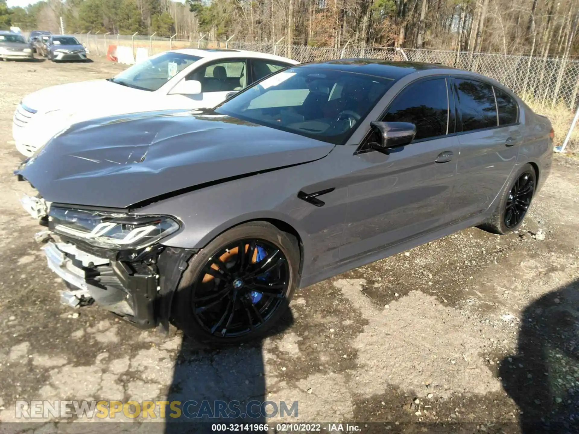 2 Photograph of a damaged car WBS83CH02MCG45135 BMW M5 2021