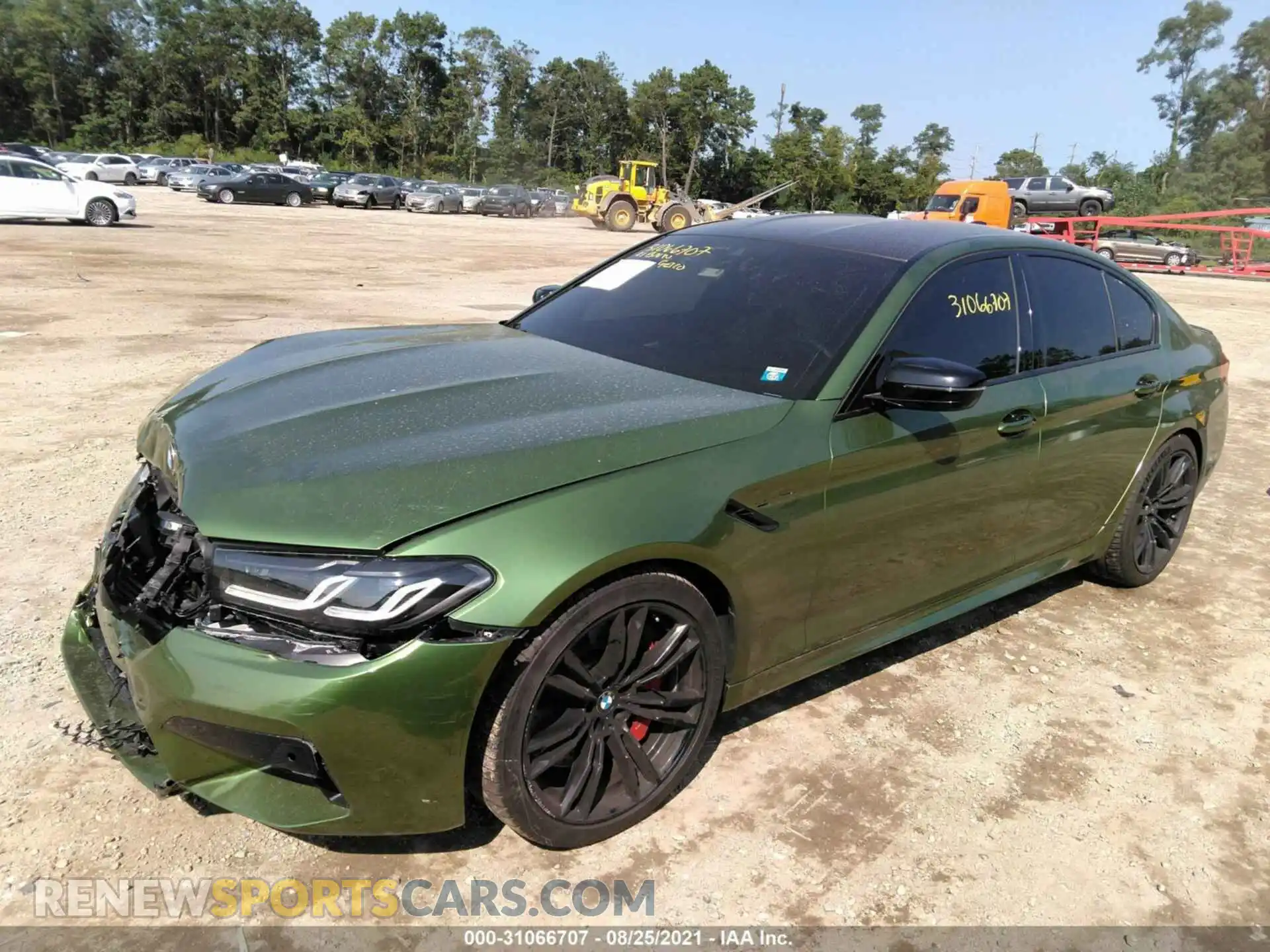 2 Photograph of a damaged car WBS83CH07MCF26108 BMW M5 2021