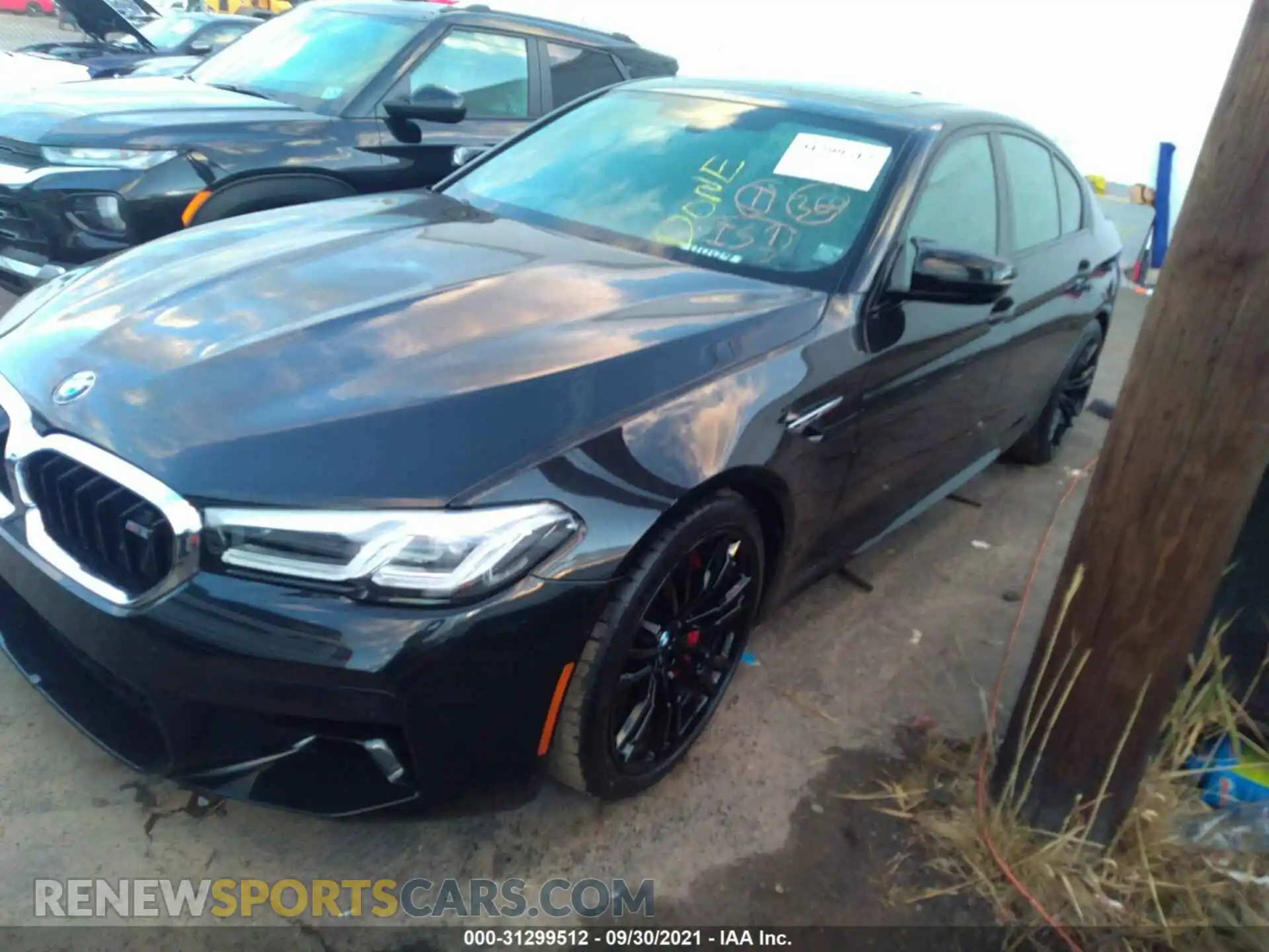 2 Photograph of a damaged car WBS83CH07MCG89017 BMW M5 2021
