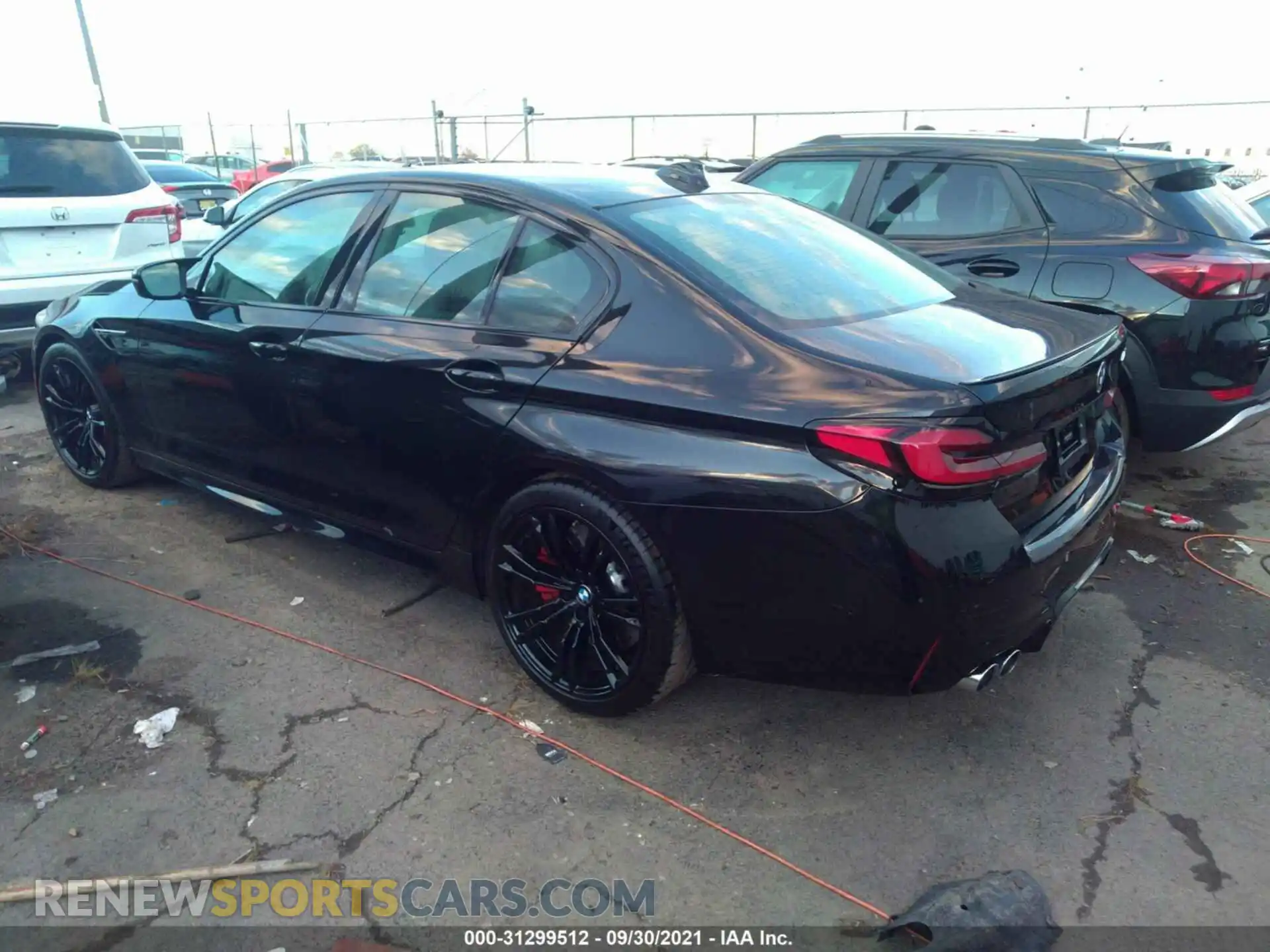 3 Photograph of a damaged car WBS83CH07MCG89017 BMW M5 2021