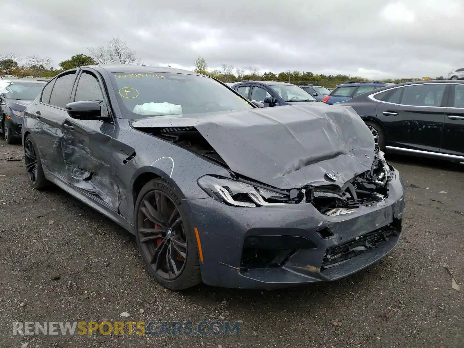 1 Photograph of a damaged car WBS83CH08MCF03646 BMW M5 2021