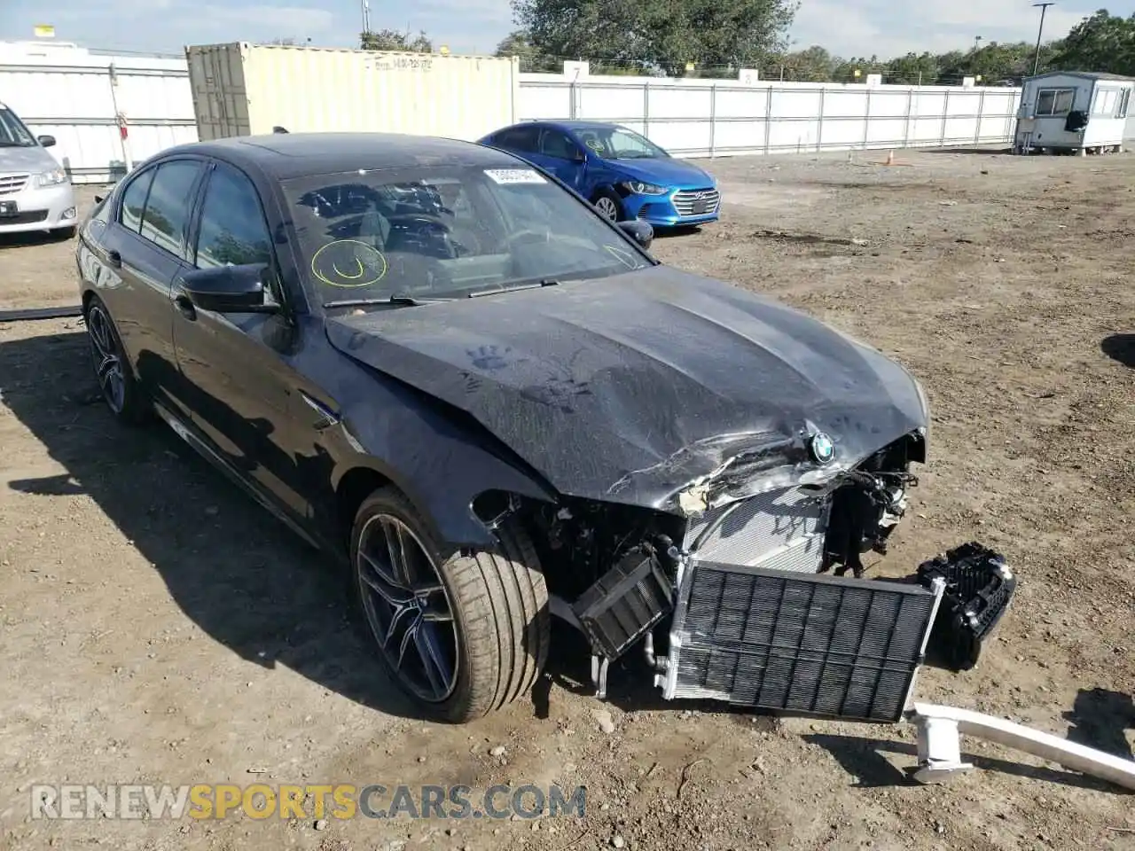 1 Photograph of a damaged car WBS83CH09NCH80582 BMW M5 2022