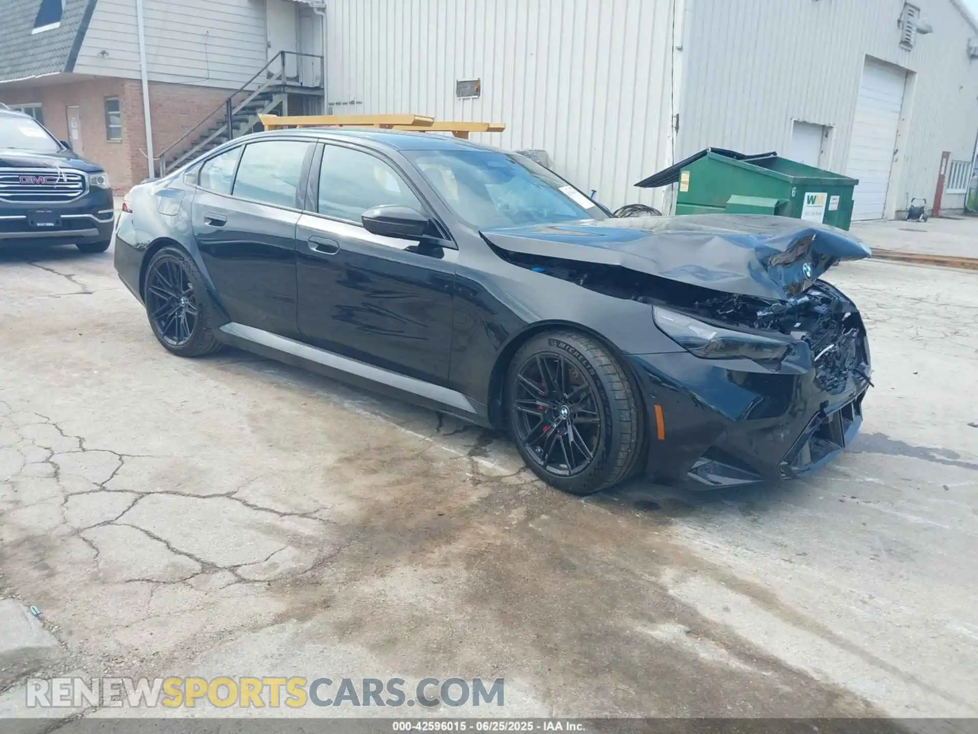 1 Фотография поврежденного автомобиля WBS83FK03SCU77171 BMW M5 2025