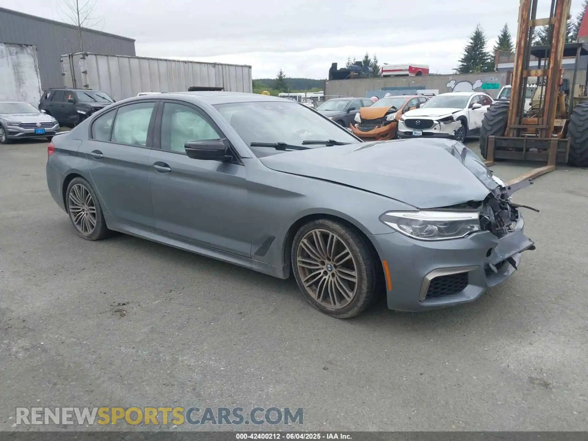 1 fotografías del automóvil dañado WBAJB9C51KB287914 BMW M550I 2019