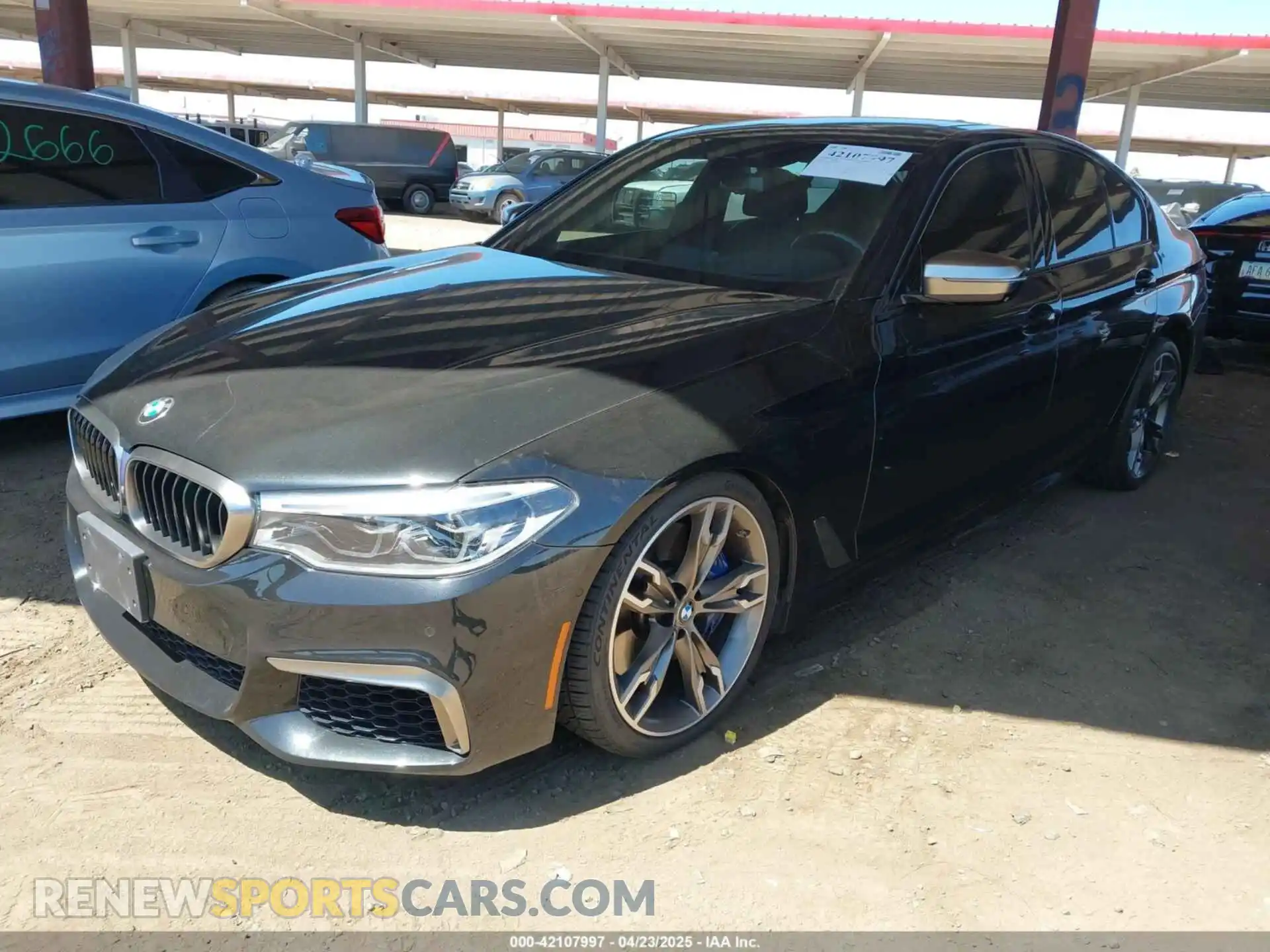 2 fotografías del automóvil dañado WBAJB9C52KB465071 BMW M550I 2019