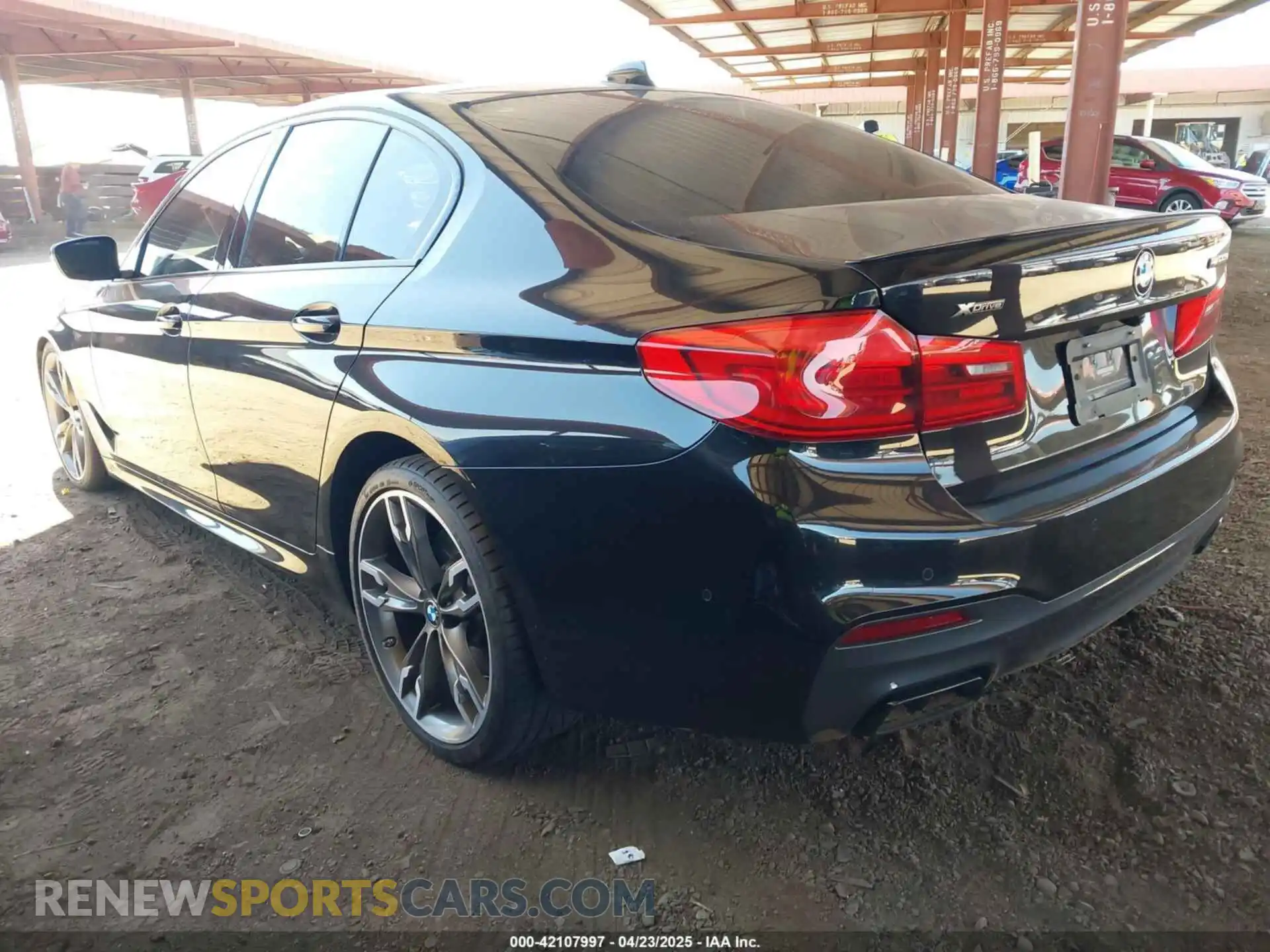 3 fotografías del automóvil dañado WBAJB9C52KB465071 BMW M550I 2019