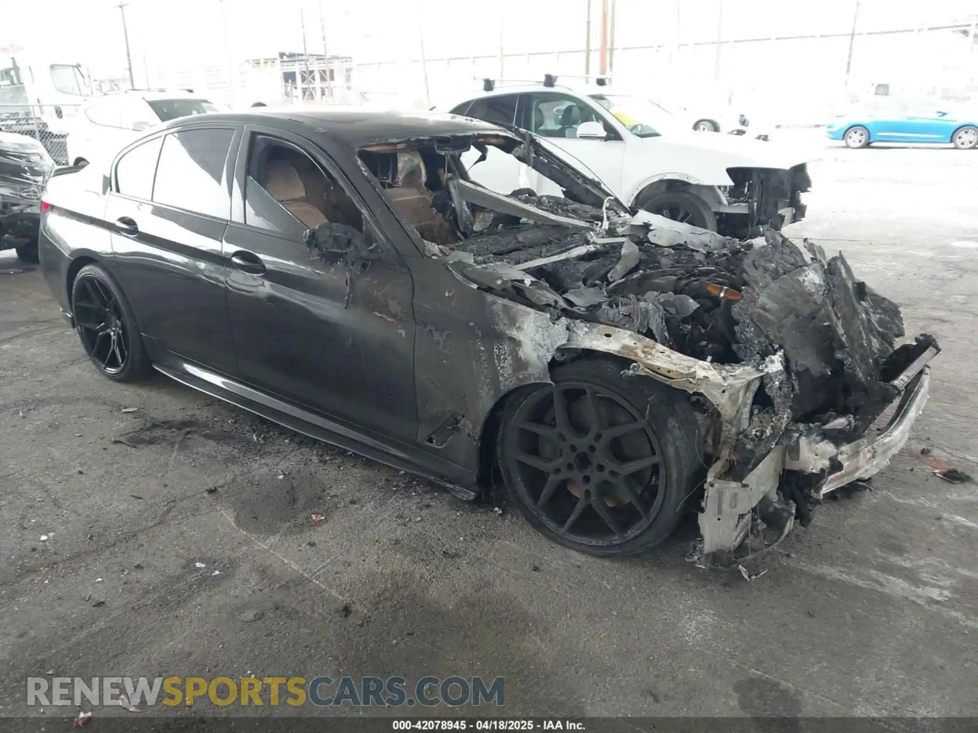 1 fotografías del automóvil dañado WBA13BK05MCF84792 BMW M550I 2021