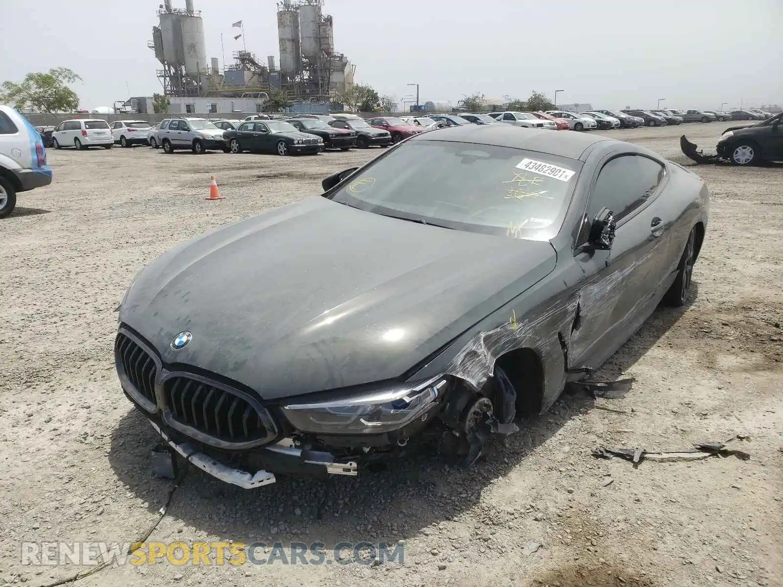 2 Photograph of a damaged car WBABC4C53KBU95815 BMW M8 2019