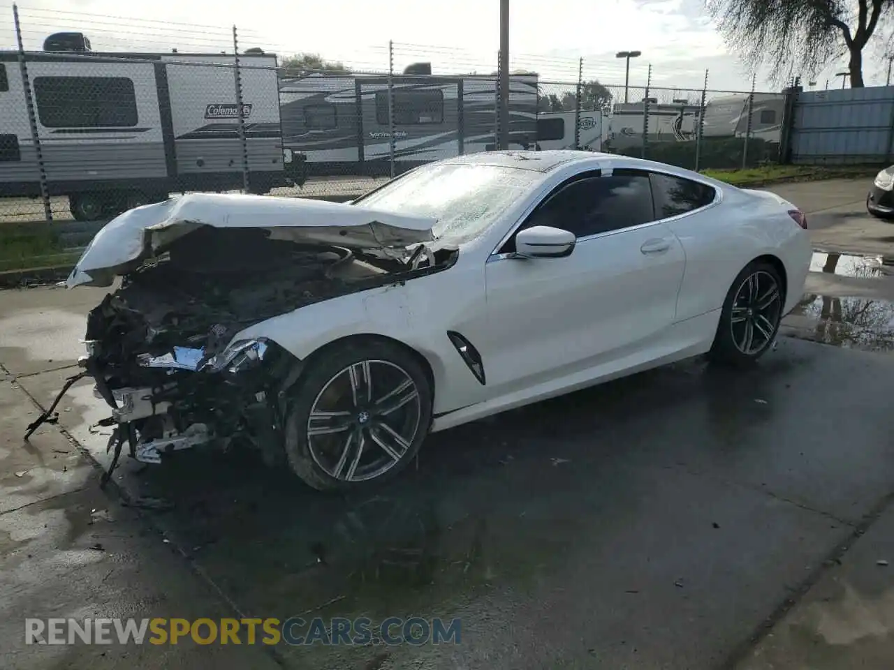 1 Photograph of a damaged car WBABC4C54KBJ35758 BMW M8 2019