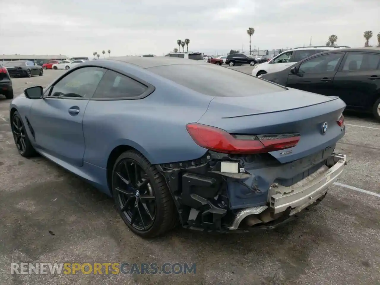 3 Photograph of a damaged car WBABC4C56KBU96912 BMW M8 2019