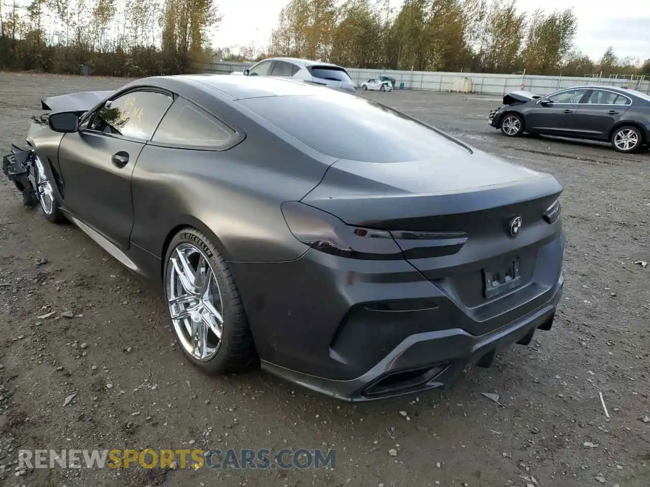 3 Photograph of a damaged car WBABC4C57KBU96126 BMW M8 2019