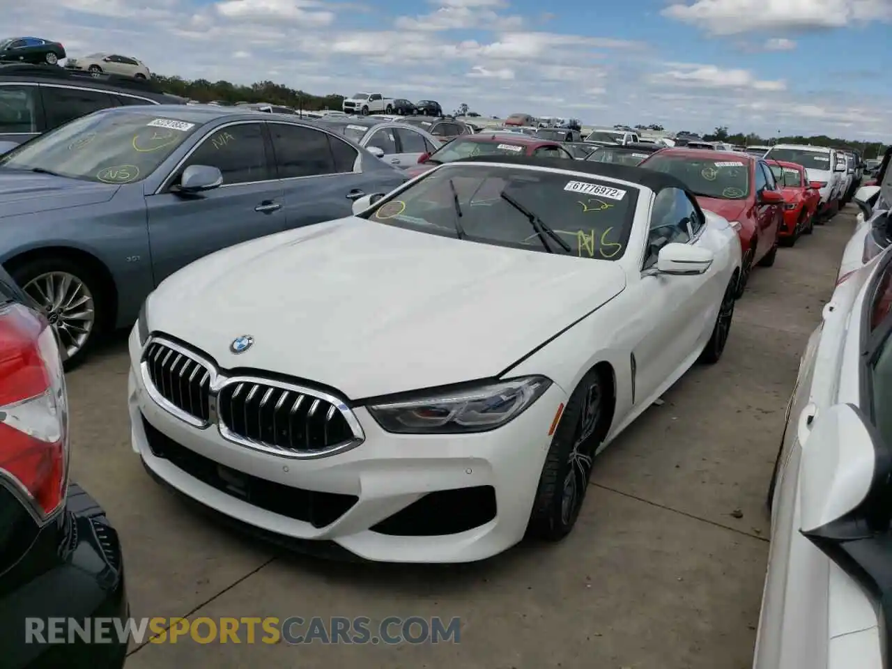 2 Photograph of a damaged car WBAFY4C52KBX39215 BMW M8 2019
