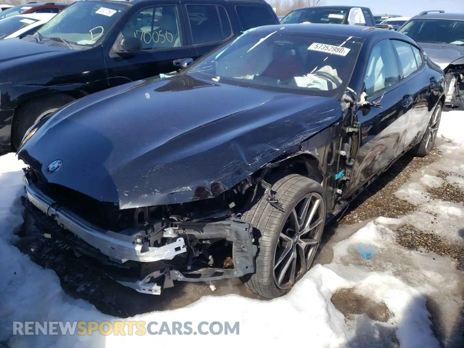 2 Photograph of a damaged car WBAGV8C03LBP48838 BMW M8 2020