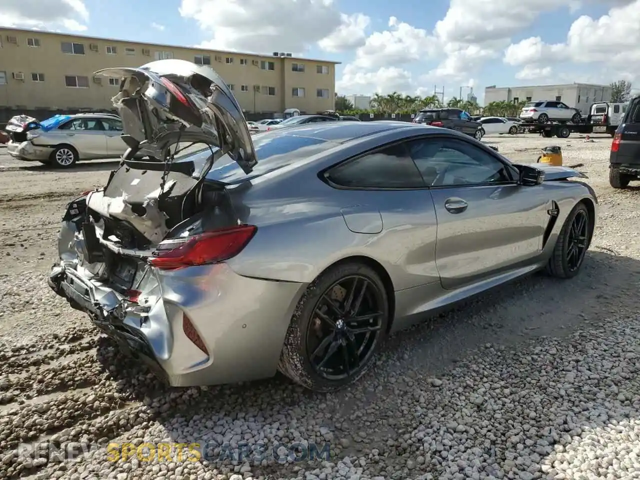 3 Photograph of a damaged car WBSAE0C05LCD88925 BMW M8 2020