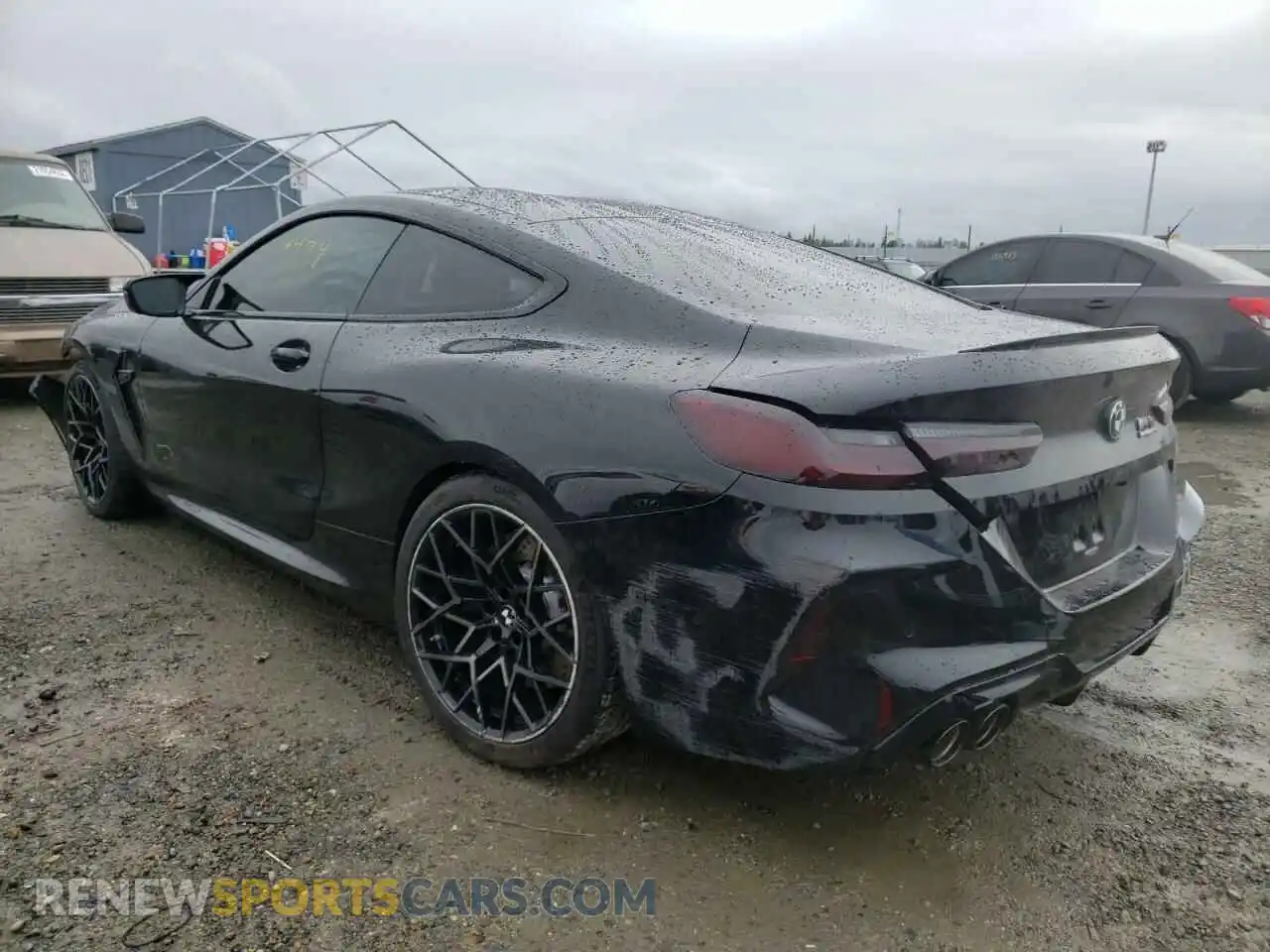 3 fotografías del automóvil dañado WBSAE0C07LCD01669 BMW M8 2020
