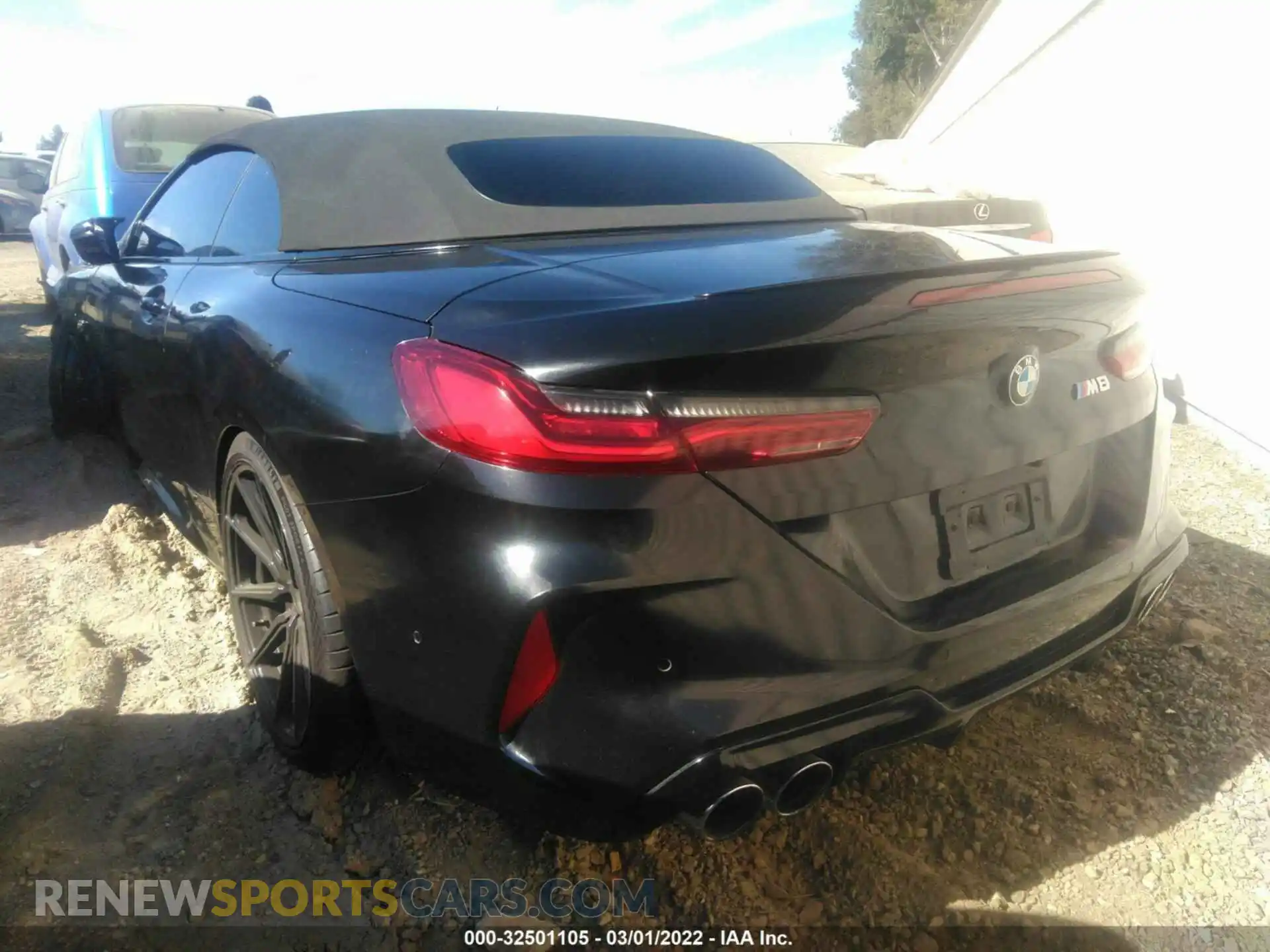 3 Photograph of a damaged car WBSDZ0C00LCE15689 BMW M8 2020