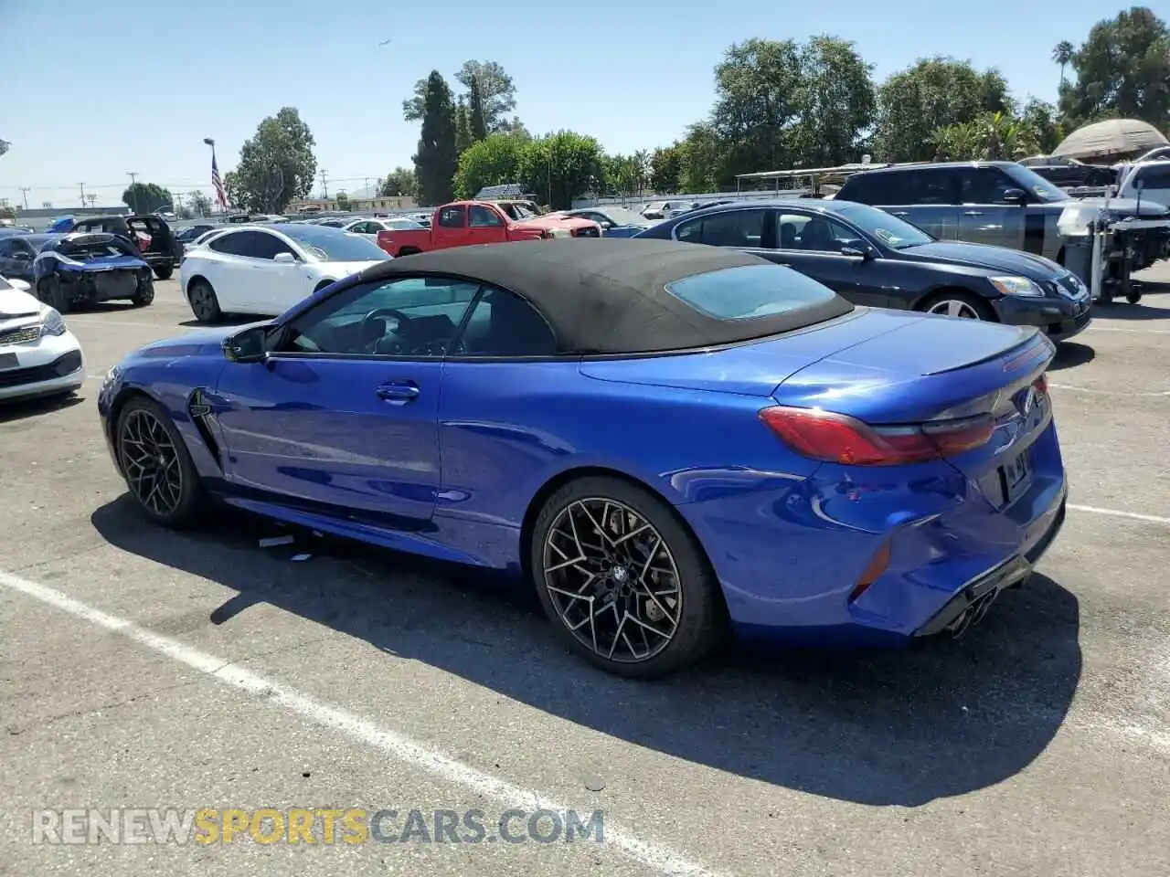2 Photograph of a damaged car WBSDZ0C09LCD82160 BMW M8 2020