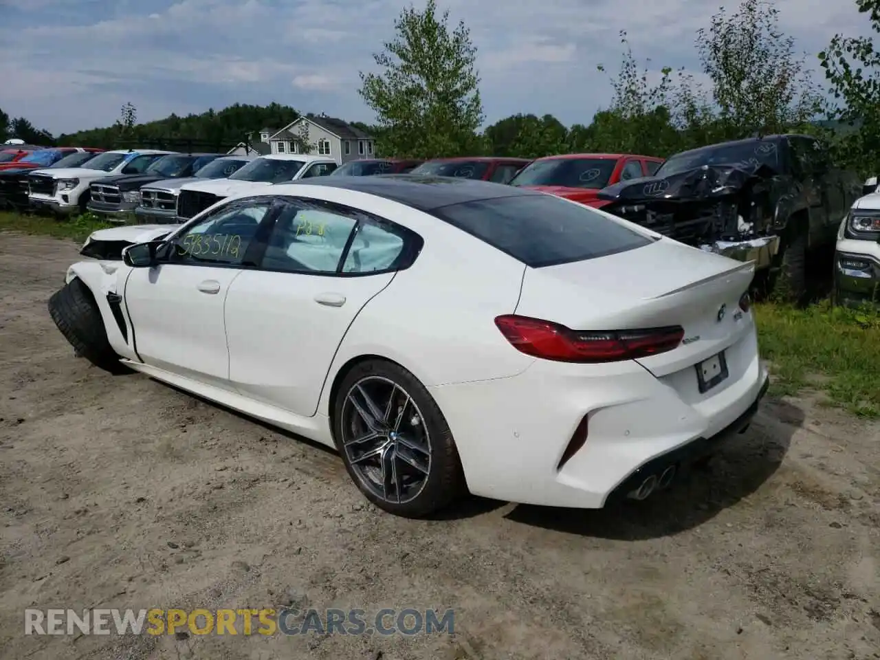 3 Photograph of a damaged car WBSGV0C06LCD51103 BMW M8 2020
