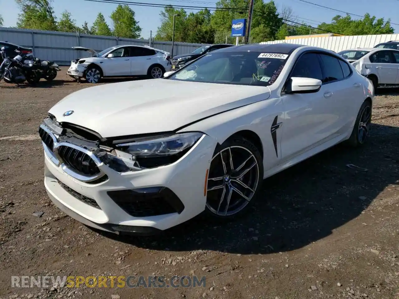 2 Photograph of a damaged car WBSGV0C07LCD74812 BMW M8 2020