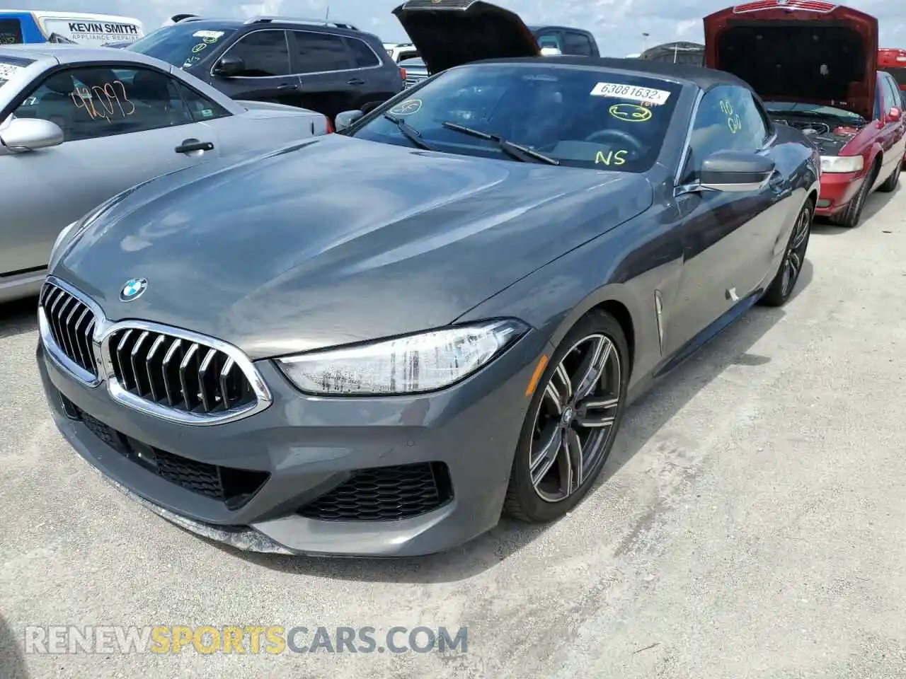 2 Photograph of a damaged car WBAFY4C09MCG48320 BMW M8 2021