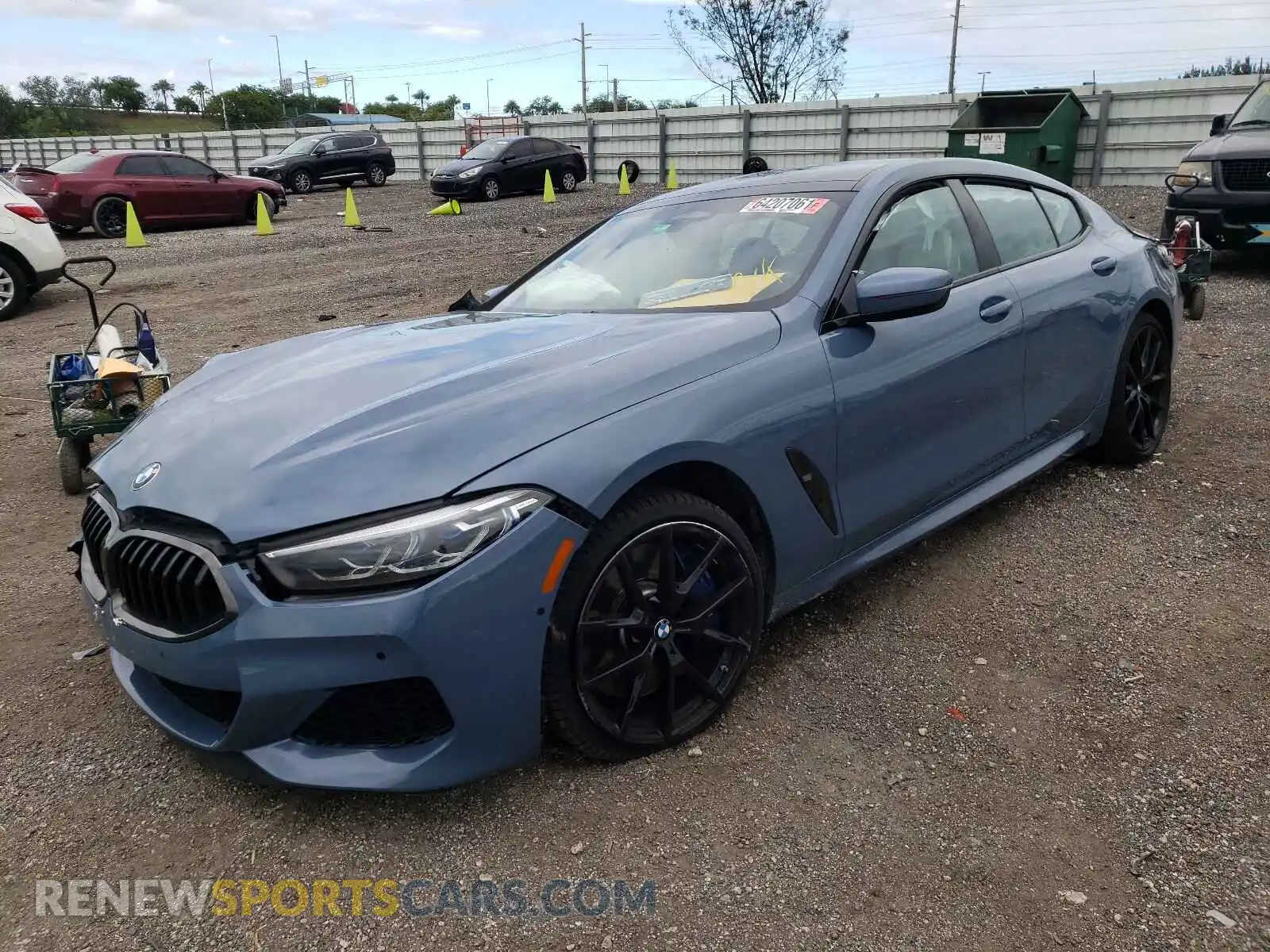 2 Photograph of a damaged car WBAGV8C01NCH15286 BMW M8 2022