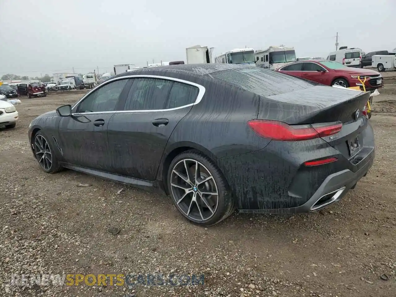 2 Photograph of a damaged car WBAGV8C02NCH16558 BMW M8 2022
