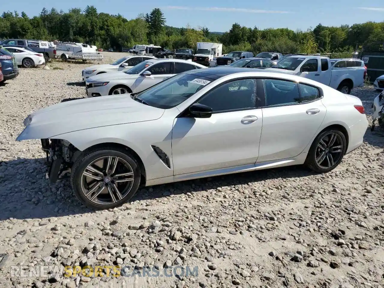 1 Photograph of a damaged car WBAGV8C01PCM79724 BMW M8 2023