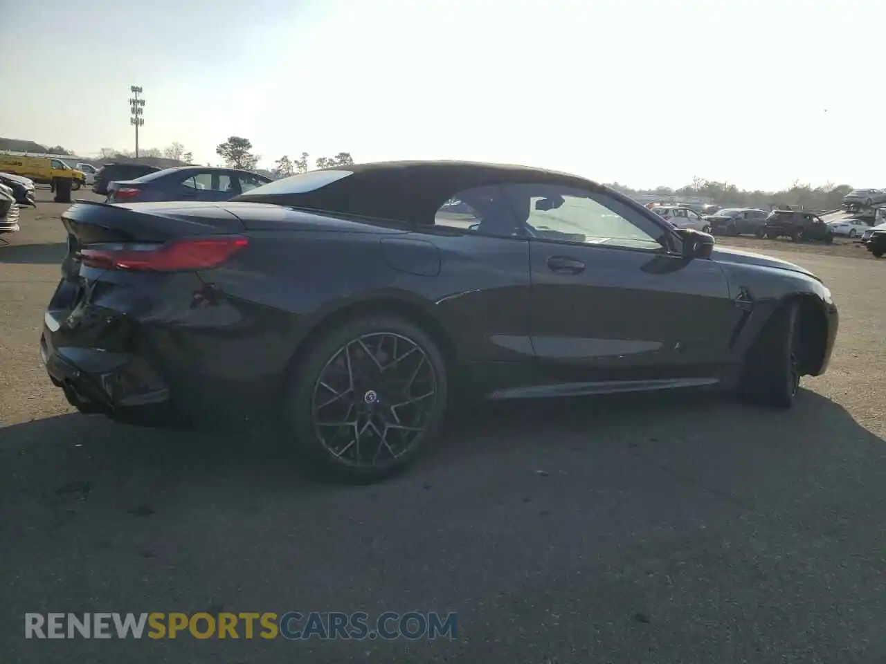 3 Photograph of a damaged car WBSDZ0C00PCL89792 BMW M8 2023