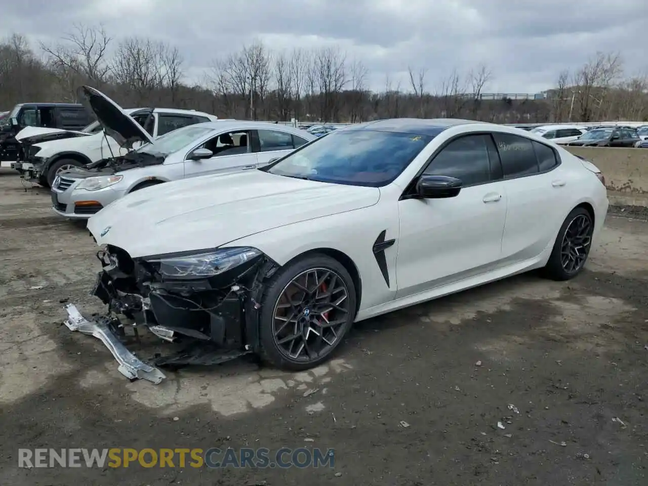 1 Photograph of a damaged car WBSGV0C07PCL96215 BMW M8 2023