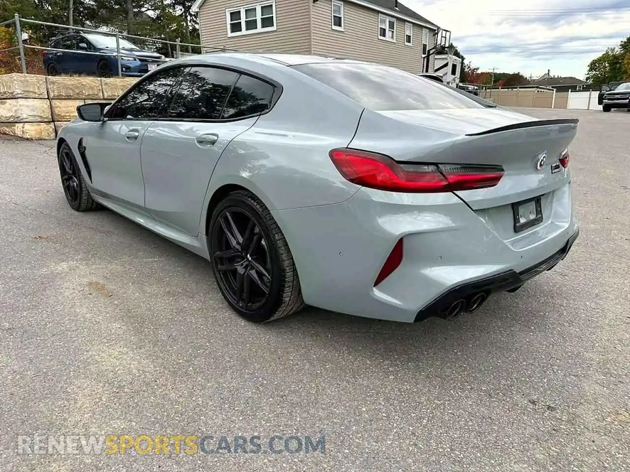 2 Фотография поврежденного автомобиля WBSGV0C0XPCM55922 BMW M8 2023