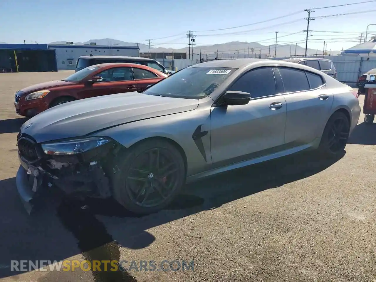 1 Photograph of a damaged car WBSGV0C05SCU76976 BMW M8 2025