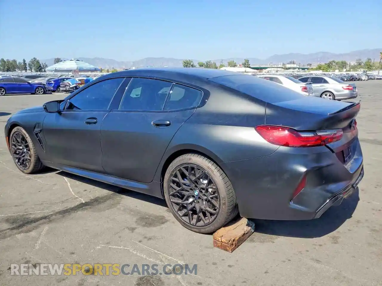 2 Photograph of a damaged car WBSGV0C06SCW12936 BMW M8 2025