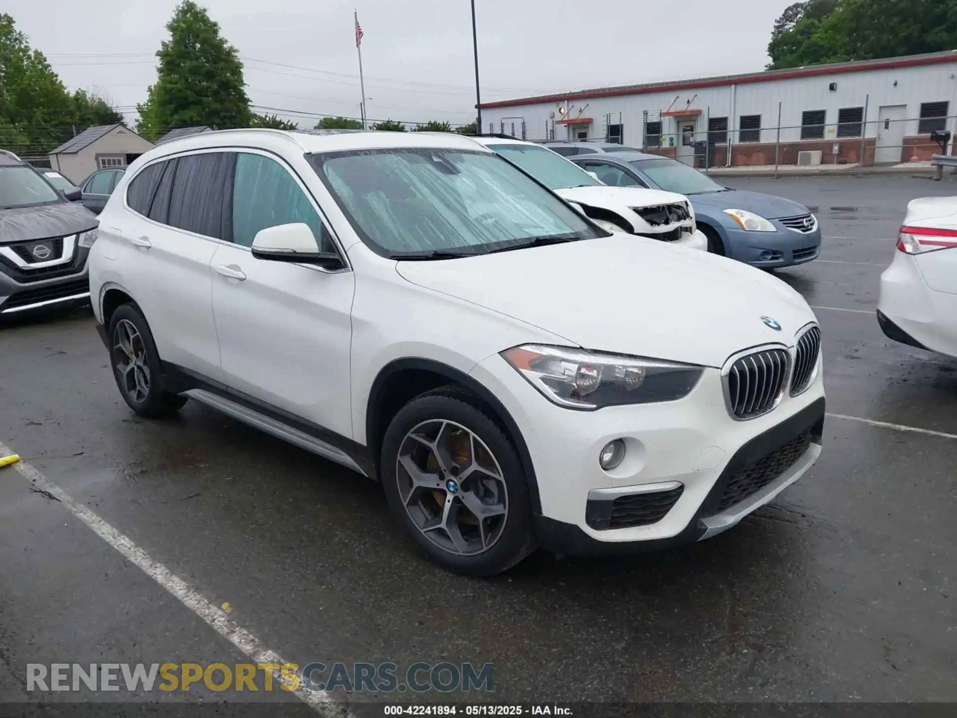 1 Photograph of a damaged car WBXHT3C54K3H35641 BMW X1 2019