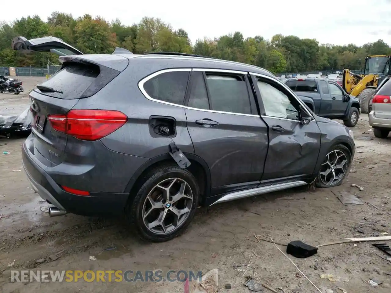 3 Photograph of a damaged car WBXHT3C54K5L38786 BMW X1 2019